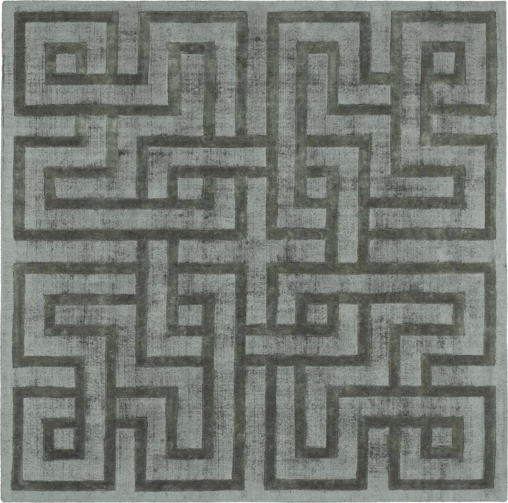 Labyrinth Laurel