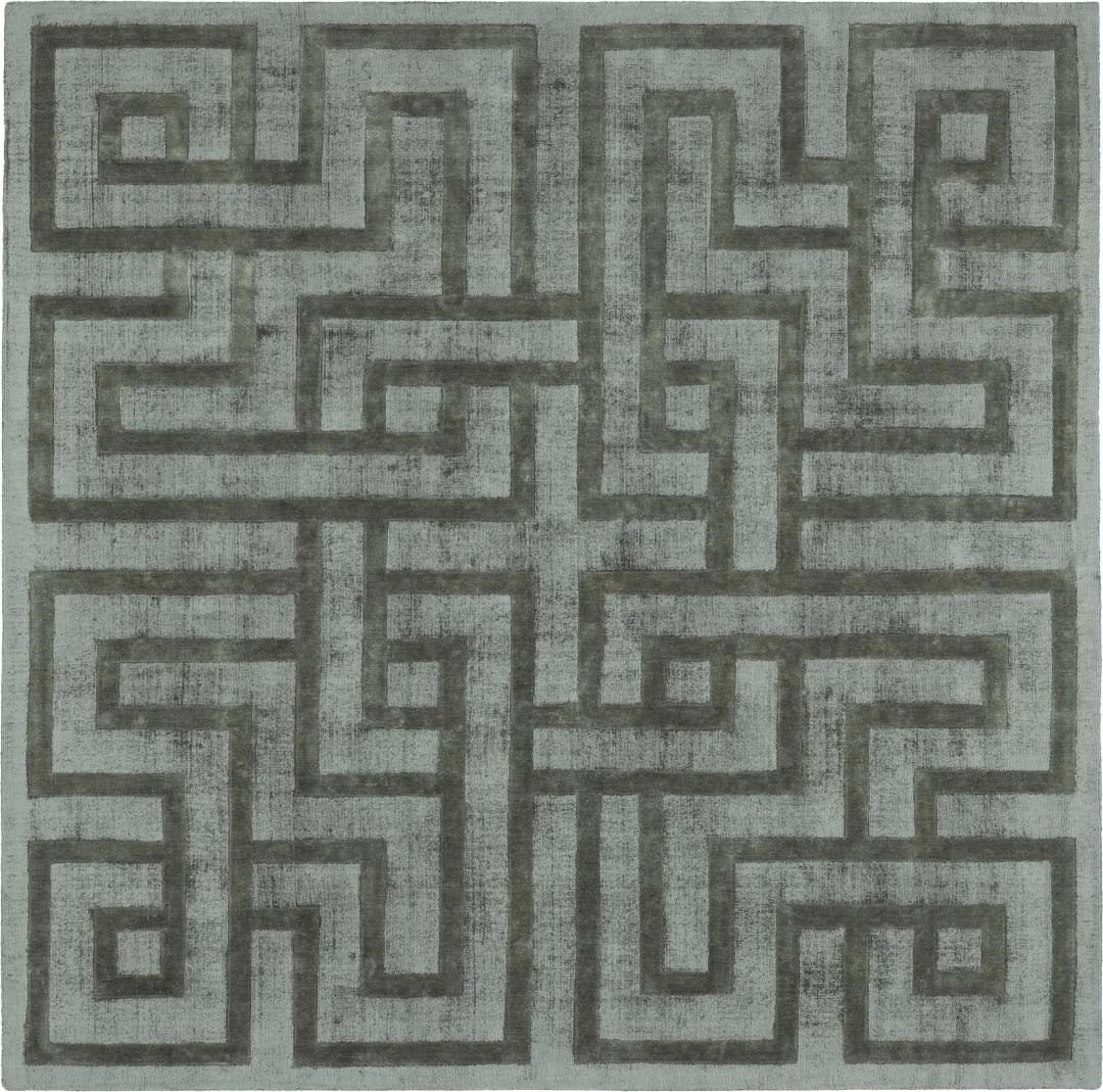 Labyrinth Laurel