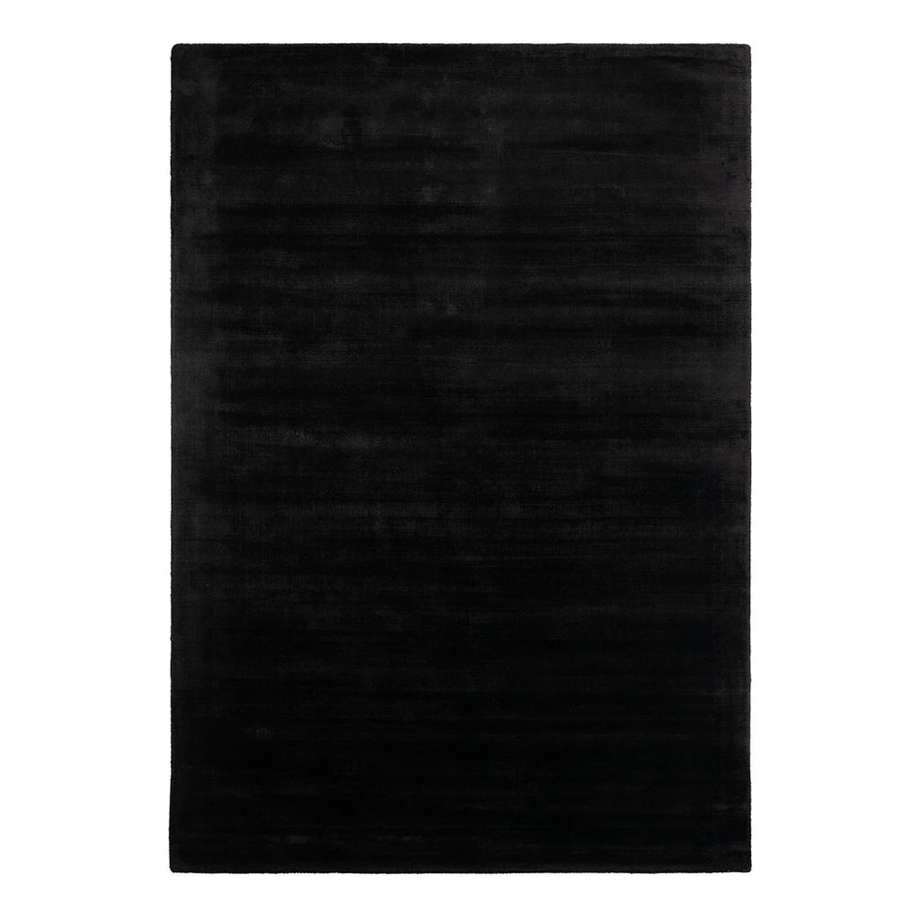 Trendy Shiny Black